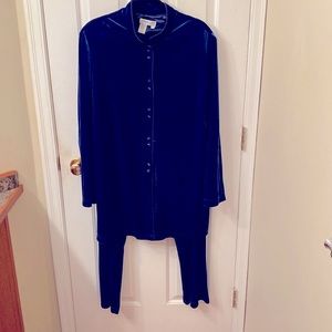 Coldwater Creek 2-Piece Velveteen Ensemble